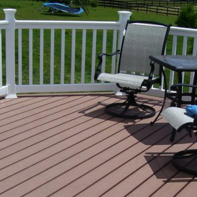 Выбор террасной доски: советы по материалам и стоимости