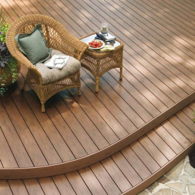 Деревянная vs. композитная террасная доска: что выбрать?  